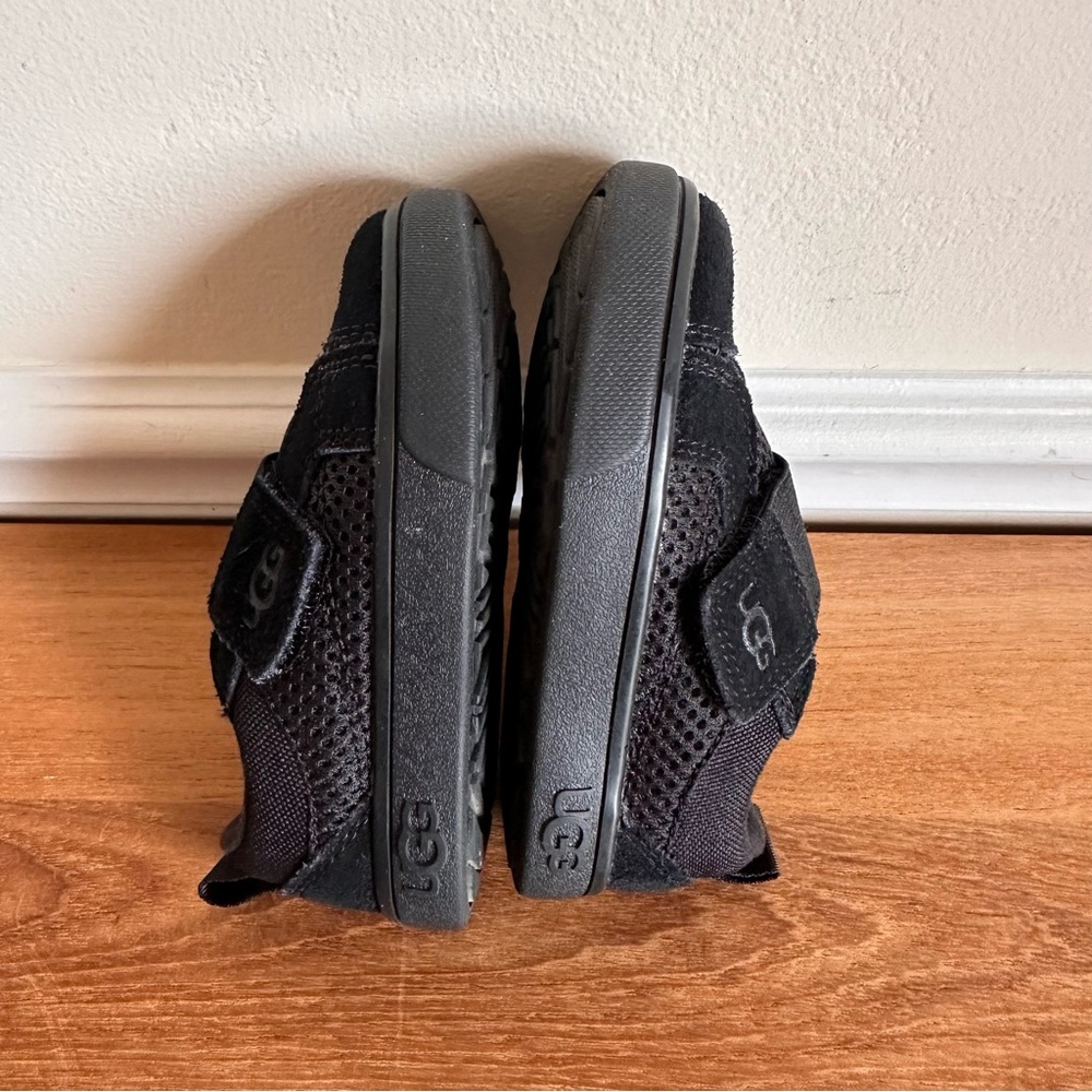 UGG Rennon Low Black Suede Kids Toddler Boy Girl Sneakers Size 6 - Picture 8 of 9
